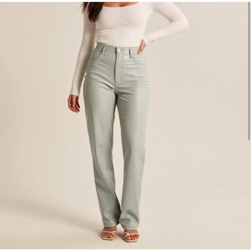 Abercrombie & Fitch The 90’s Straight Ultra High Rise Vegan Leather Jeans Size 6